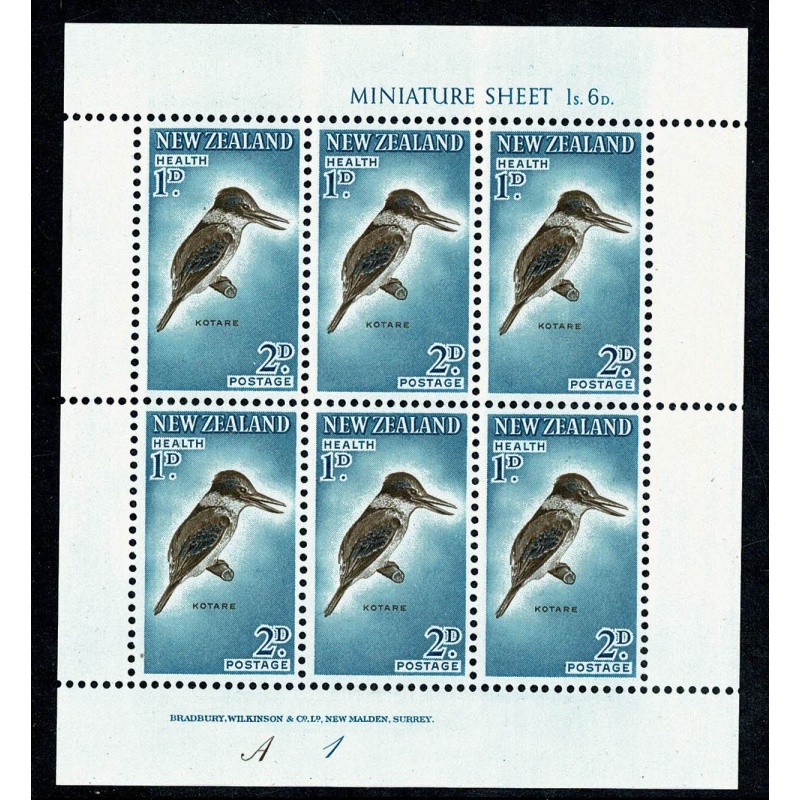 New Zealand. 1960 Health Pair of Miniature Sheets Unmounted Mint. SG MS804b