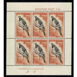 New Zealand. 1960 Health Pair of Miniature Sheets Unmounted Mint. SG MS804b